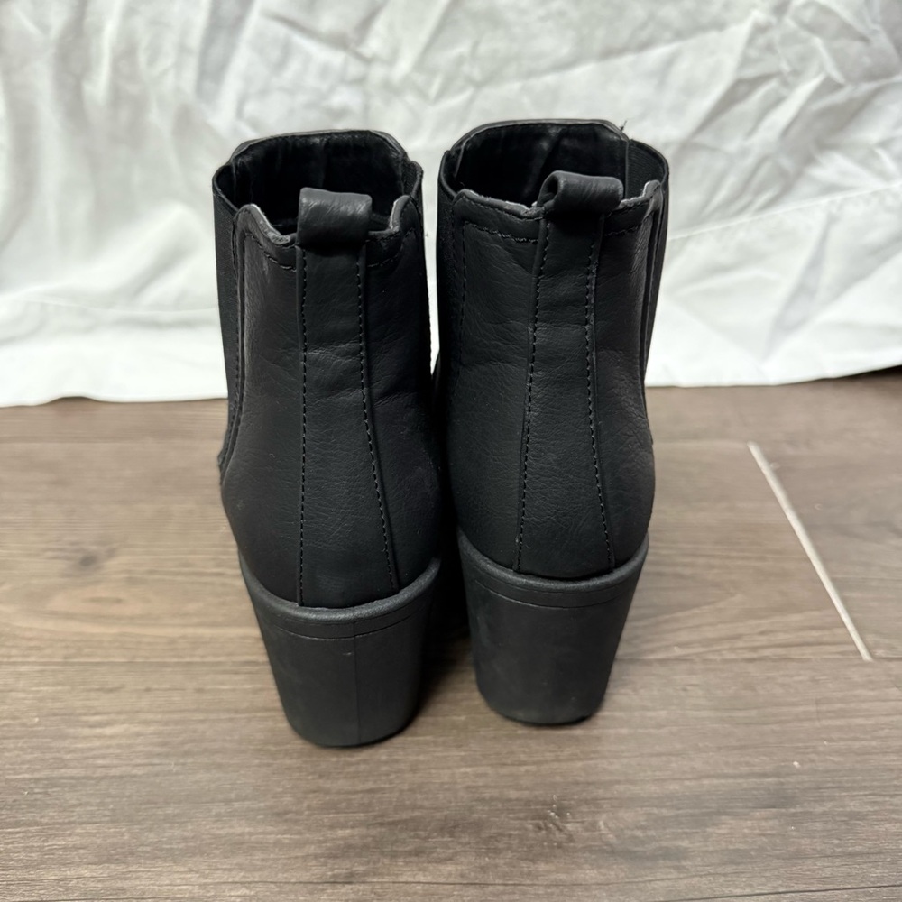 ASOS Black Ankle Boots - Picture 3 of 5